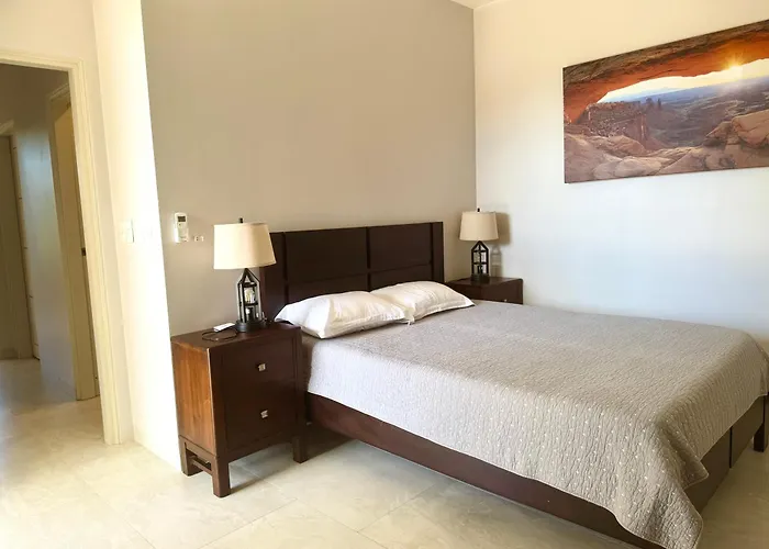 Villa Dorada 55 *